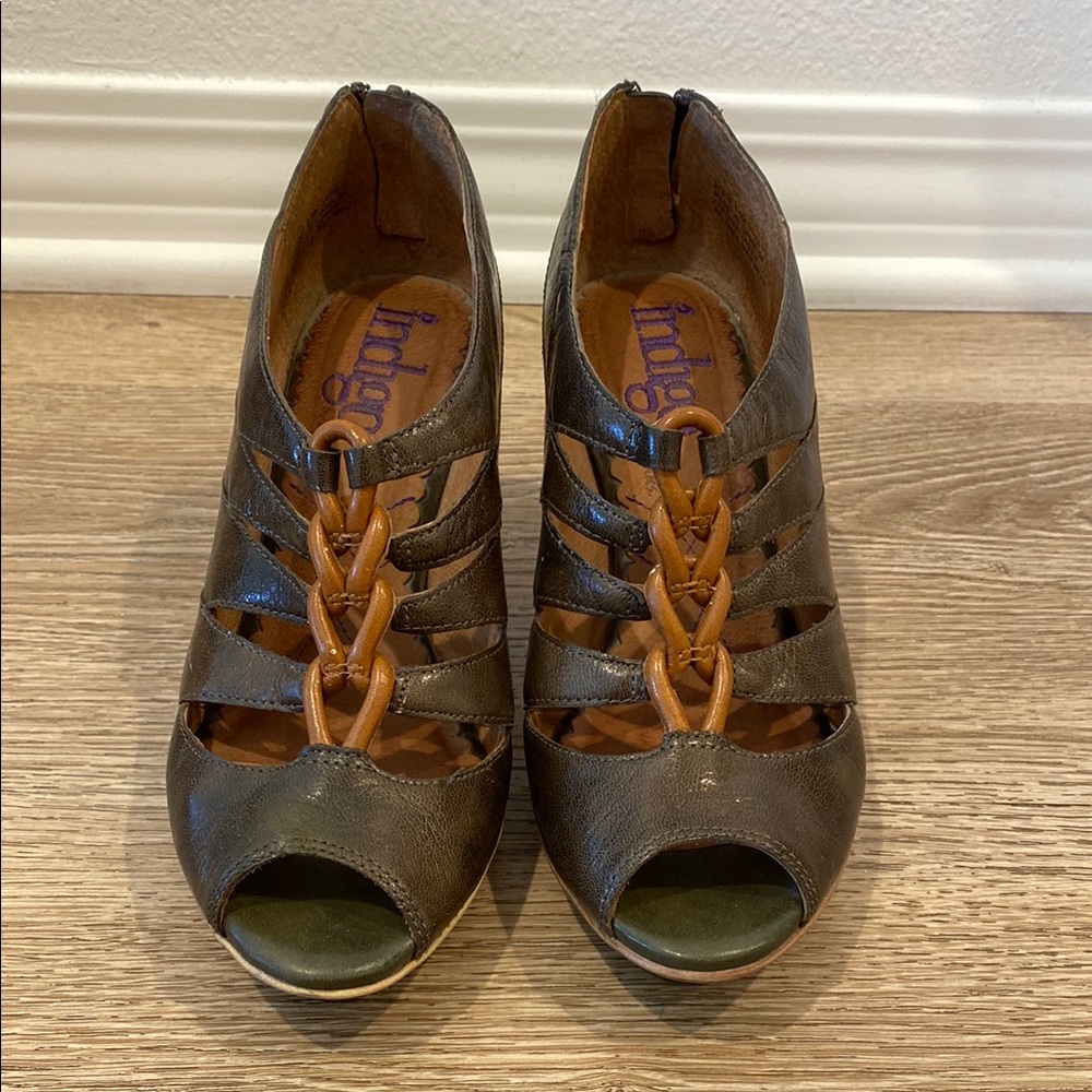 Indigo Women's Peep Toe Heels - Olive Green